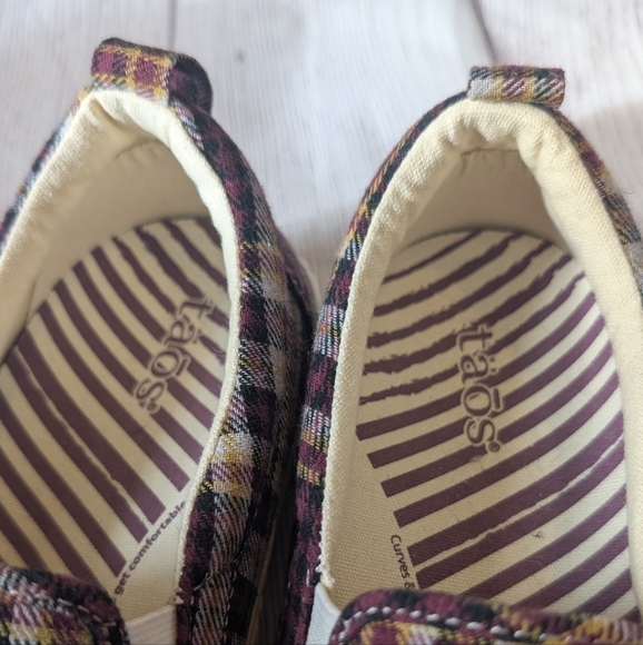 Taos Footwear womens Plaid Slip-On Sneakers - Size 9 - Picture 5 of 7